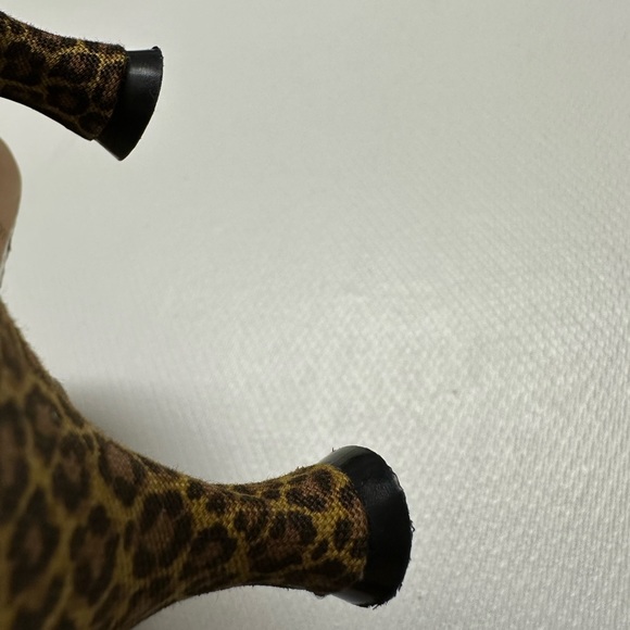Manolo Blahnik Leopard/Striped Pointed Toe Kitten Heels Size 39 1/2 EUC - Picture 12 of 16
